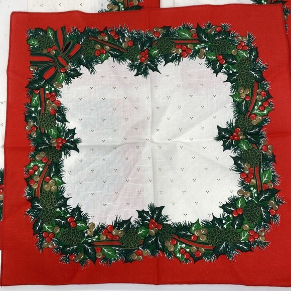 Lot of 4 Vintage Sunweave Linen Christmas Holiday Napkins Red Green Holly 17x17" - Picture 4 of 5